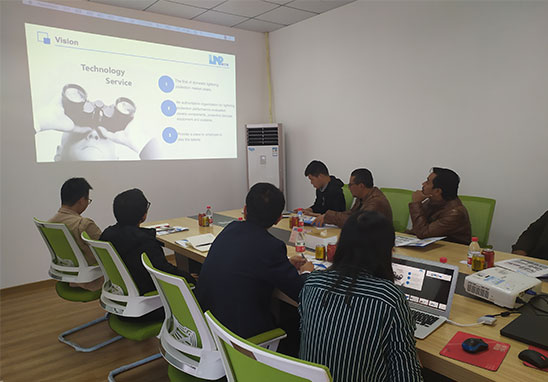 熱烈歡迎馬來西亞客戶考察團(tuán)一行來雷寧普考察交流